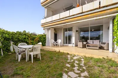 Un balcón o terraza de Hauzify I Apartament Orquídies