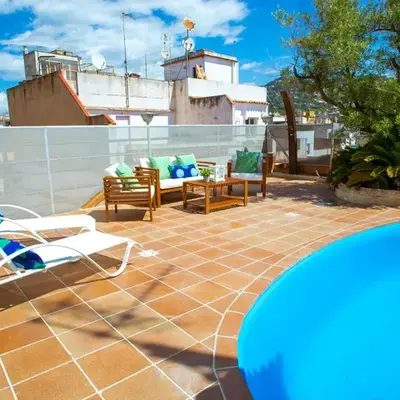 AL32 - Atico con piscina privada 200m de la playa