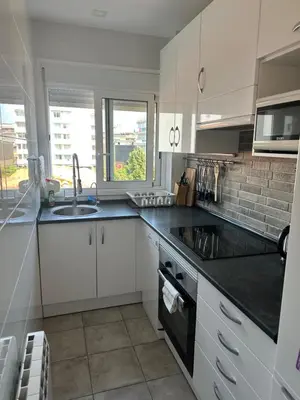 Una cocina o zona de cocina en White Apartment