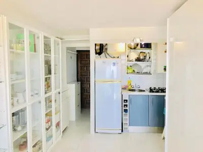 Una cocina o zona de cocina en Investingspain Studio beach paradise front sea views on the beach