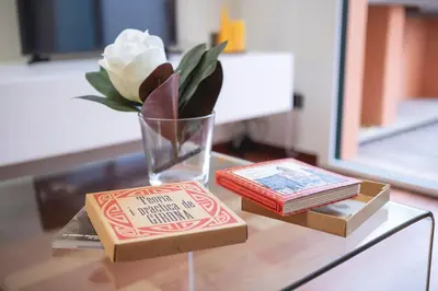 Biblioteca en el apartamento