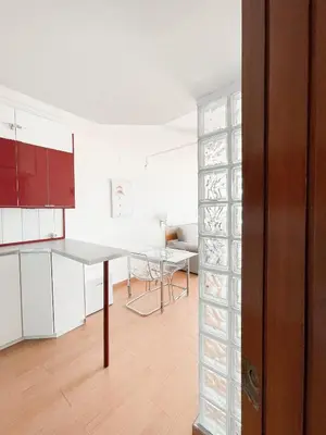 Una cocina o zona de cocina en Loft Ponent, Sant Pol de Mar