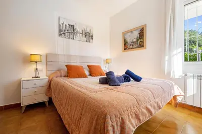 Cama o camas de una habitación en Hauzify I Apartament Audrey
