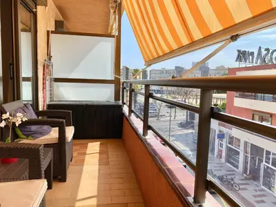 Un balcón o terraza de Apartamentos Neptuno