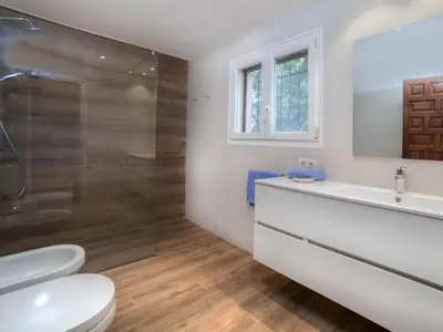 Un baño de Holiday Home Hercaris-2 by Interhome