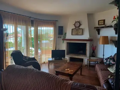 Una televisión o centro de entretenimiento en Santet CostaBravaSi