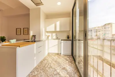 Una cocina o zona de cocina en Bravissimo Riu Onyar, modern 3 bedroom apartment