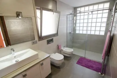 Un baño de Villa Breeze