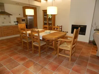 Una cocina o zona de cocina en Casa Rural Can Ginesta
