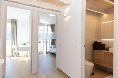 Un baño de Hauzify I Apartament 4Winds
