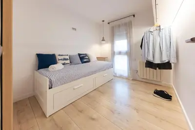 Cama o camas de una habitación en Bravissimo La Mora, beautiful and spacious