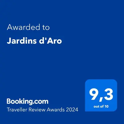 Certificado, premio, señal o documento que está expuesto en Jardins d'Aro