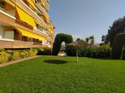 Jardín al aire libre en SunSea Lloret Apartament