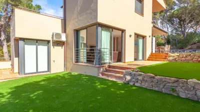 Edificio en el que se encuentra la casa o chalet