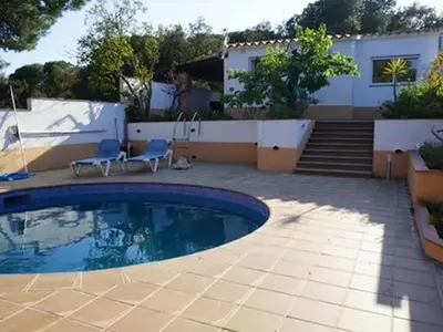 Piscina en o cerca de Classy Holiday Home in Santa Cristina d'Aro with Barbeque