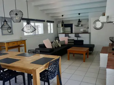 Zona de estar de Welcoming Holiday Home in Santa Cristina d'Aro near Forest