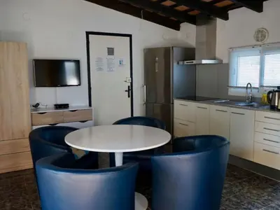 Una cocina o zona de cocina en Snug Holiday Home in Santa Cristina d'Aro near City Centre