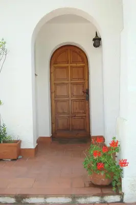 Fachada o entrada de Beautiful detached air-conditioned villa close to sandy beach, shops and restaurants