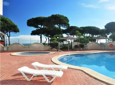 Piscina en o cerca de Apartment direkt am Strand