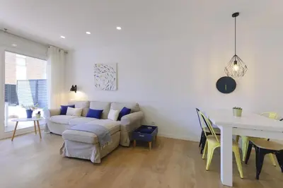 Zona de estar de LETS HOLIDAYS NICE APARTMENT with BIG TERRACE IN TOSSA