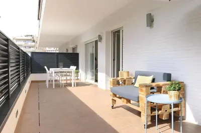 Un balcón o terraza de LETS HOLIDAYS NICE APARTMENT with BIG TERRACE IN TOSSA