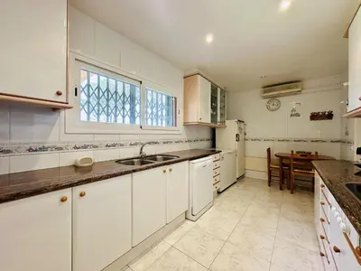 Una cocina o zona de cocina en Pins CostaBravaSi