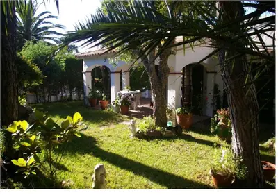 Jardín al aire libre en Can Relax
