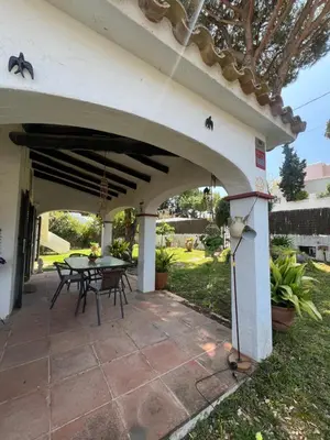 Jardín al aire libre en Can Relax