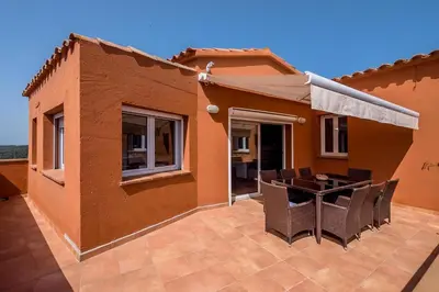 Edificio en el que se encuentra la casa o chalet