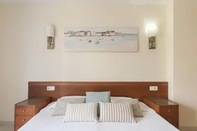 Cama o camas de una habitación en LETS HOLIDAYS Beautiful apartment in the center of tossa de mar