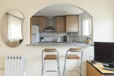 Una cocina o zona de cocina en LETS HOLIDAYS Beautiful apartment in the center of tossa de mar