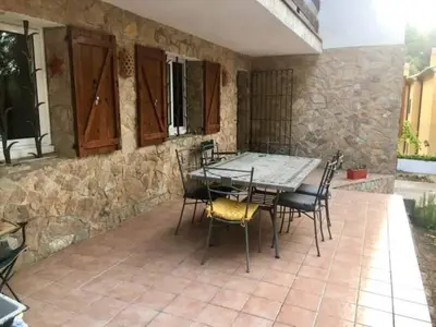 Un patio o zona al aire libre en Naturaleza y relax a 5 min a pie de la playa