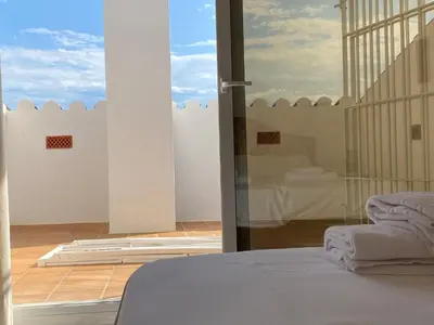 Cama o camas de una habitación en BLAU Bonito Duplex con Terraza - WeHost Costa Brava
