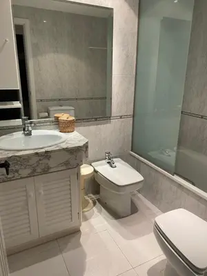 Un baño de BLAU Bonito Duplex con Terraza - WeHost Costa Brava