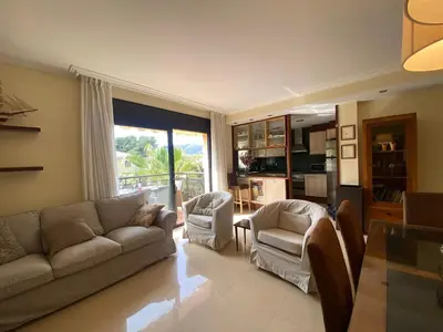 Zona de estar de LLOGUER30 Los delfines, swimming pools , near the beach and with parking