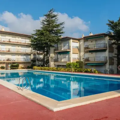 AJ-26 CALELLA DE PALAFRUGELL 6 Pax