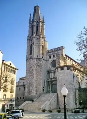 Plano de Apartamento con encanto y terraza en Barri Vell de Girona, El Cul de la Lleona