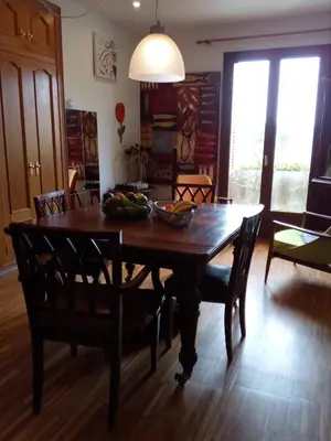 Zona de estar de Happy Nest in Pals Village
