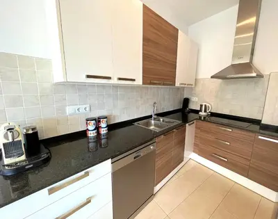 Una cocina o zona de cocina en Villa de lujo con vistas al mar y piscina privada