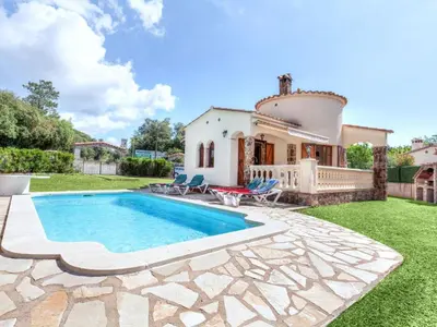 Piscina en o cerca de Holiday Home Cabanyes by Interhome