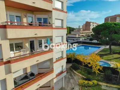 Piscina en o cerca de Vall de ribes Apartament per 4 persones amb piscina comunitària, a prop de Port d'Aro