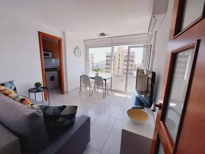 Una televisión o centro de entretenimiento en BRAVAHOLIDAYS-112-Kristel 8