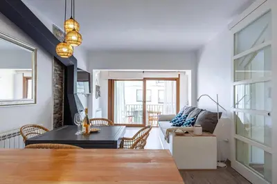 Zona de estar de Spacious apartment with city view in Llafranc - 98 m²