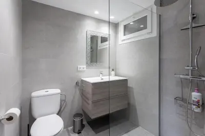 Un baño de Apartamento a 100 m de playa. Calella Palafrugell
