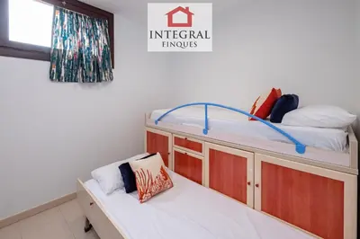 Cama o camas de una habitación en La Gavina Voladora Palamós