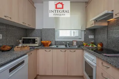 Una cocina o zona de cocina en Splash Holiday Home