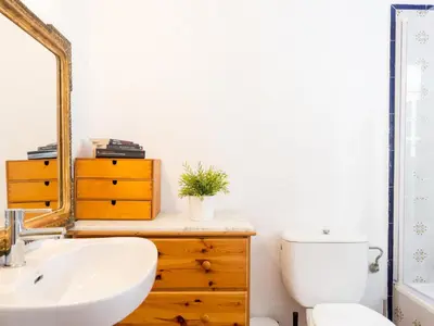 Un baño de Charming Fisherman's House Sa Tuna Beach