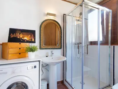 Un baño de Charming Fisherman's House Sa Tuna Beach