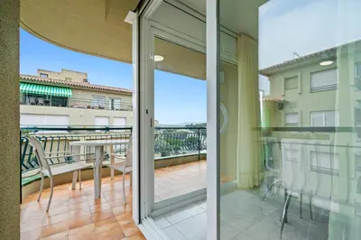 Un balcón o terraza de Hauzify I Apartament Estrella