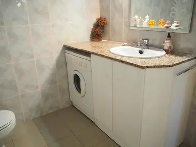 Un baño de Apartament a 2 minuts de la platja, amb AC